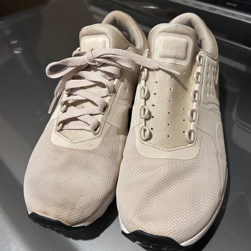 Nike Tan Womens Shoes